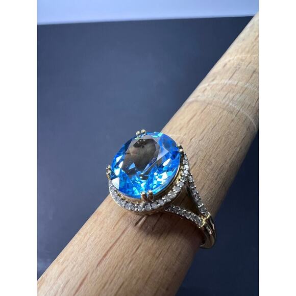 Swiss blue topaz and diamond 10k gold halo ring size 9 - Picture 1 of 11